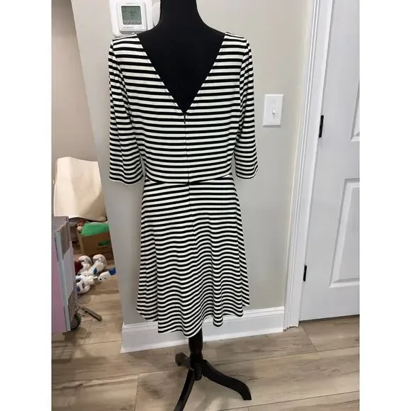 Pixley Kathy Dress Black & Cream Stripes Stretch A-Line Fit & Flare V-Back Large - Picture 3 of 8